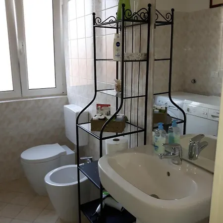 B&B Baroni 4*